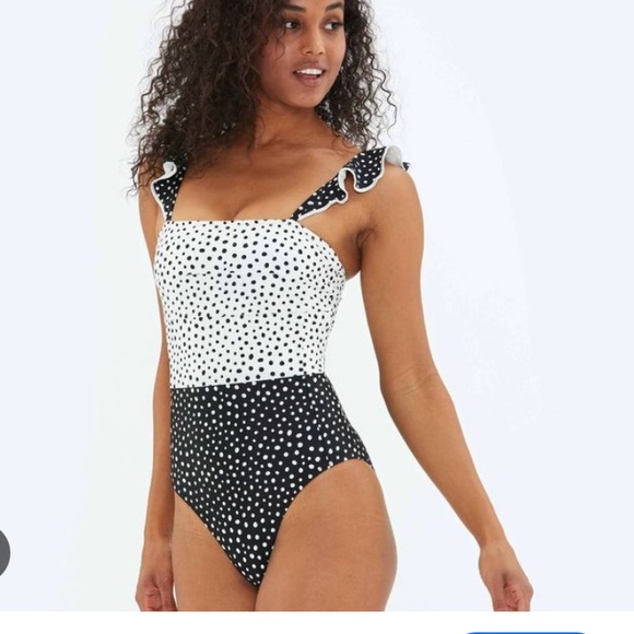 🌞Summersalt the ruffle oasis - Picture 1 of 8